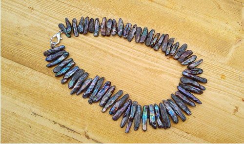 Uzlíkovaný náhrdelník z Keshi perel z Pacifiku