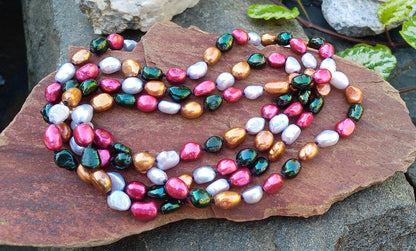 Extra dlouhý perlový náhrdelník „Multicolor“ – 127 cm čisté elegance