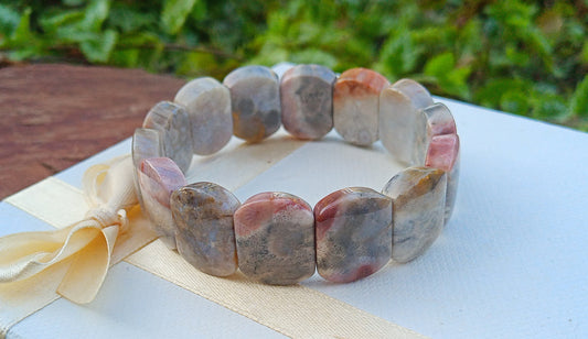 Jedinečný pružný náramek: Fosilní korálový jaspis