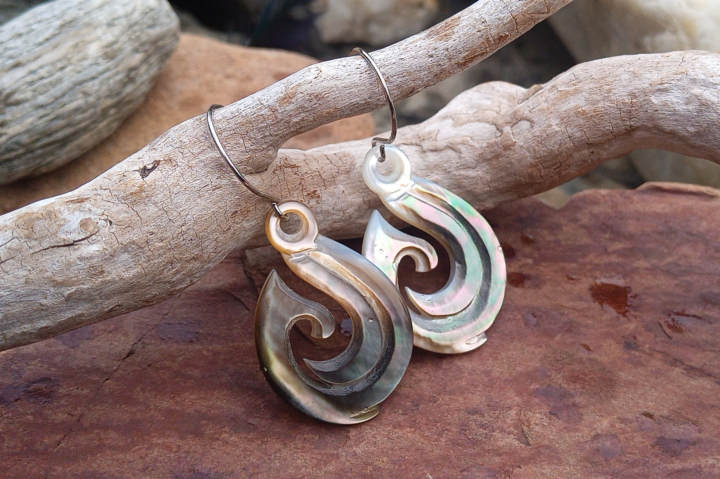 Náušnice z abalone perleti Háčky – Chirurgická ocel, 35x24 mm
