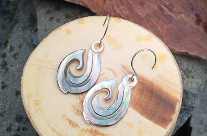 Náušnice z abalone perleti Háčky – Chirurgická ocel, 35x24 mm