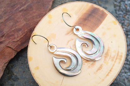 Náušnice z abalone perleti Háčky – Chirurgická ocel, 35x24 mm