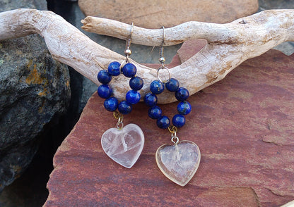 Náušnice s křištálovými srdci a lapis lazuli – chirurgická ocel