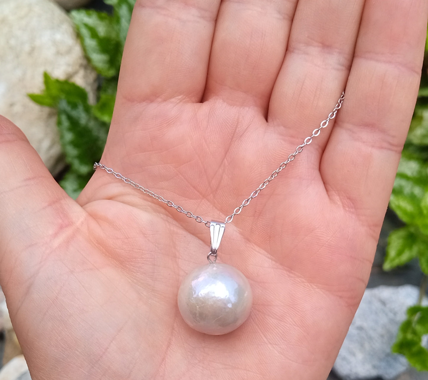 Luxusní ocelový náhrdelník s obří jihomořskou perlou South Sea (17 mm)