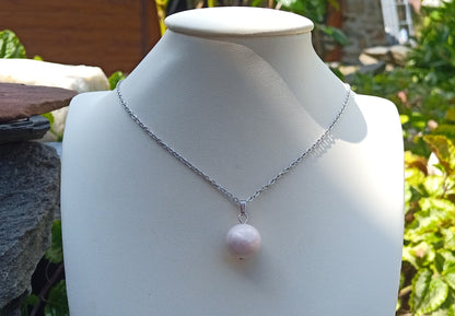 Luxusní ocelový náhrdelník s pravou mořskou Jihomořskou perlou