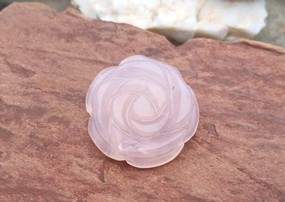 Minerální brož růže z růženínu 30 mm | Nerezová ocel