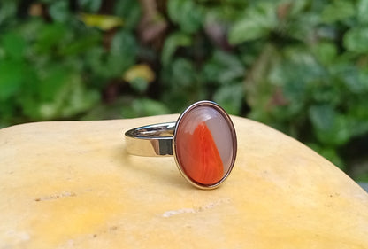 Ocelový prsten s přírodním achátem plamenným 15x11 mm – vel. 60