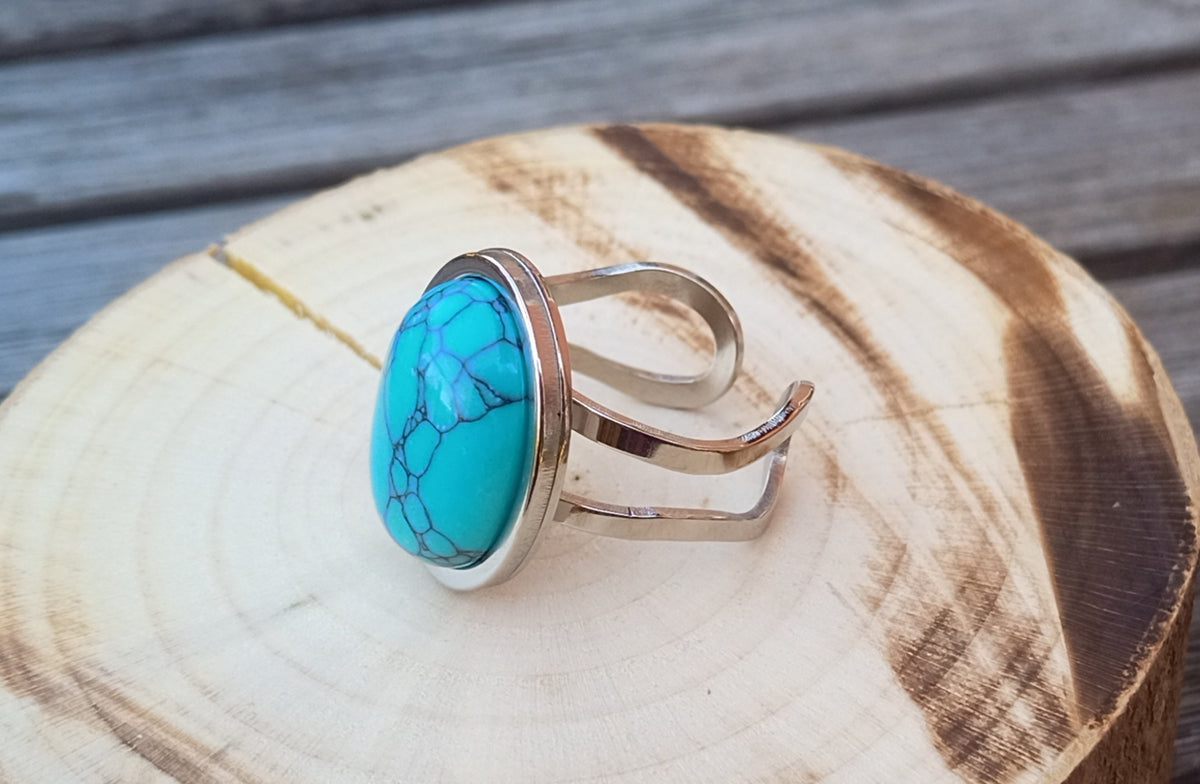 Azurový talisman: Nastavitelný prsten s pravým tyrkysem 18 × 12 mm z chirurgické oceli