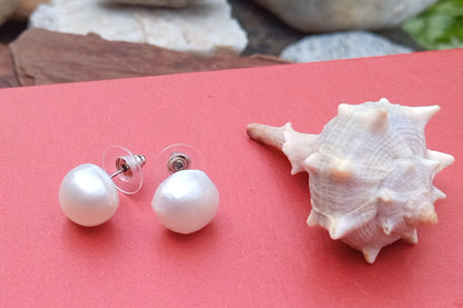 Majesty Pearl – Výrazné náušnice s pravými 14mm perlami