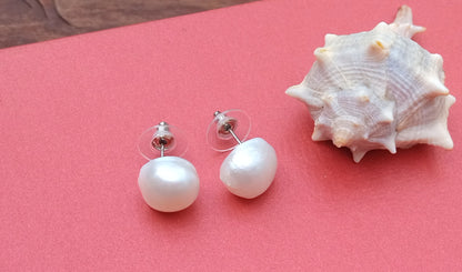 Majesty Pearl – Výrazné náušnice s pravými 14mm perlami