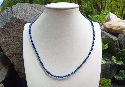 Náhrdelník „Královská modř“: Fasetovaný Lapis Lazuli