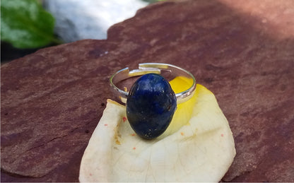 Královská modř přírodního lapis lazuli postříbřený prsten
