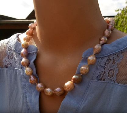 Náhrdelník z vzácných perel Jižního Pacifiku, 48 cm