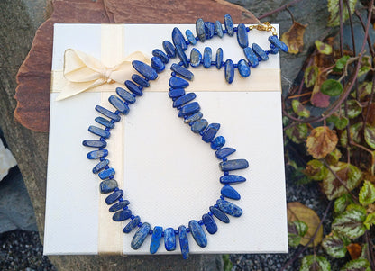 Půlnoční obloha: Náhrdelník z pravého Lapis lazuli