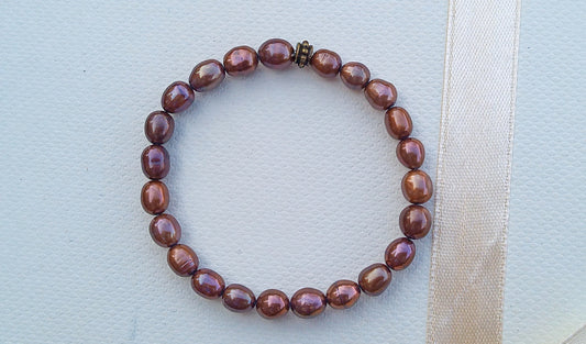 Horká čokoláda: Náramek z říčních perel v top kvalitě
