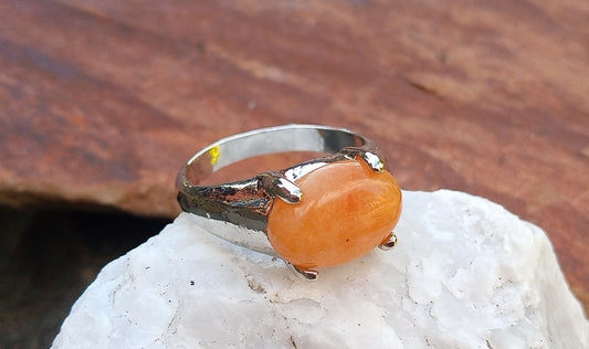 Výrazný prsten „Apricot Dream“ s broskvovým měsíčním kamenem