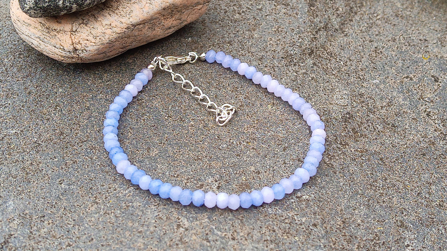 Jemný náramek z broušeného tanzanitu s prodlužovacím řetízkem z nerezové oceli